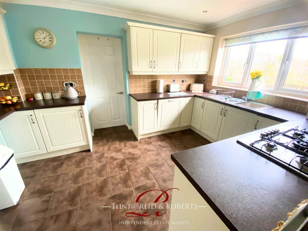 Additional image 6 of Min Awel, Flint