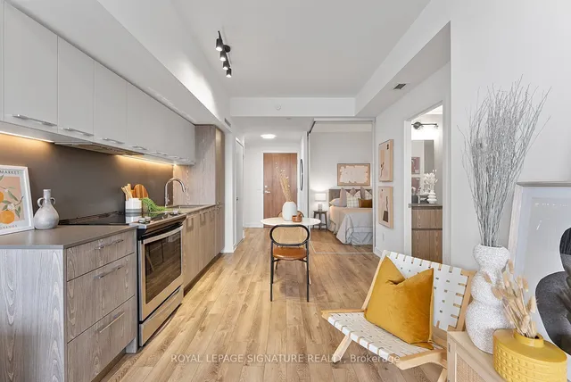 Additional image 10 of 30 Baseball Pl Unit 821