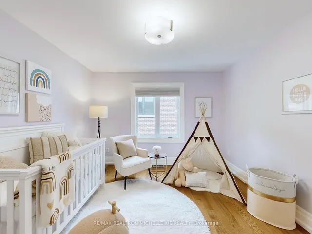 Additional image 30 of 28 Addison Cres