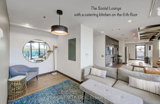 Additional image 26 of 60 Charles St Unit 8
