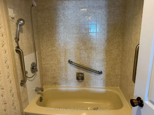 Additional image 19 of 2350 Bridletowne Circ Unit 1111