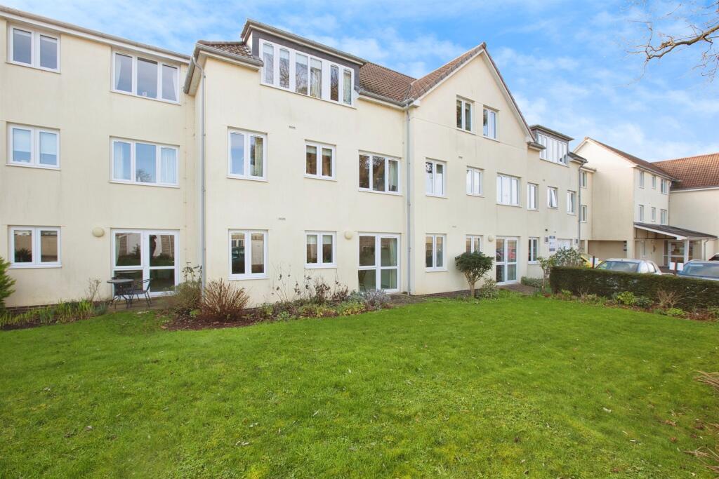 Additional image 16 of Somerton Road, Street