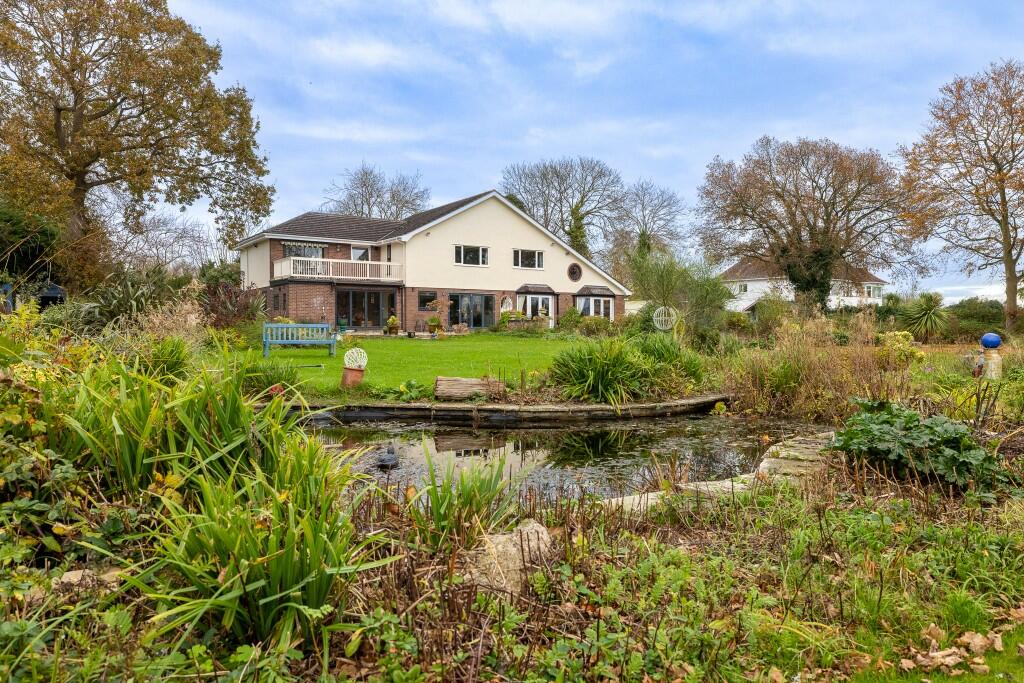 Additional image 59 of Links Hey Road, CH48