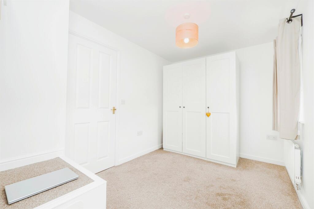 Additional image 9 of Clos Onnen, Barry