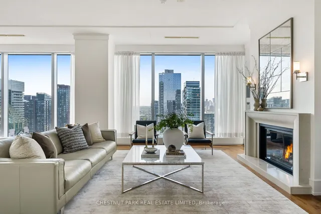 Additional image 4 of 183 Wellington St Unit 3602