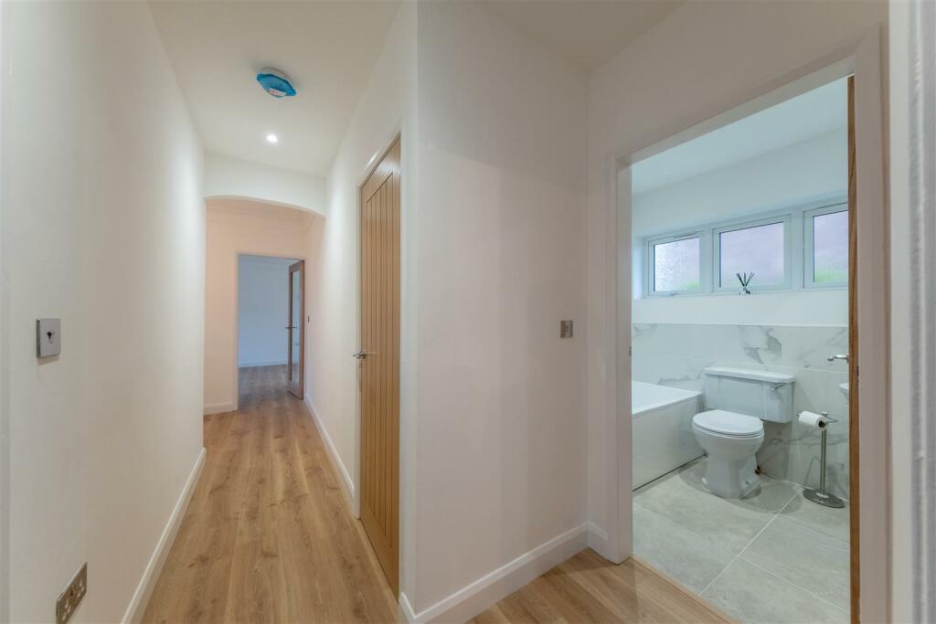 Additional image 18 of Platts Lane, Tarvin