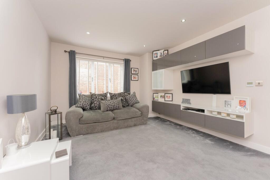 Additional image 13 of Vyner Croft, Prenton, CH43