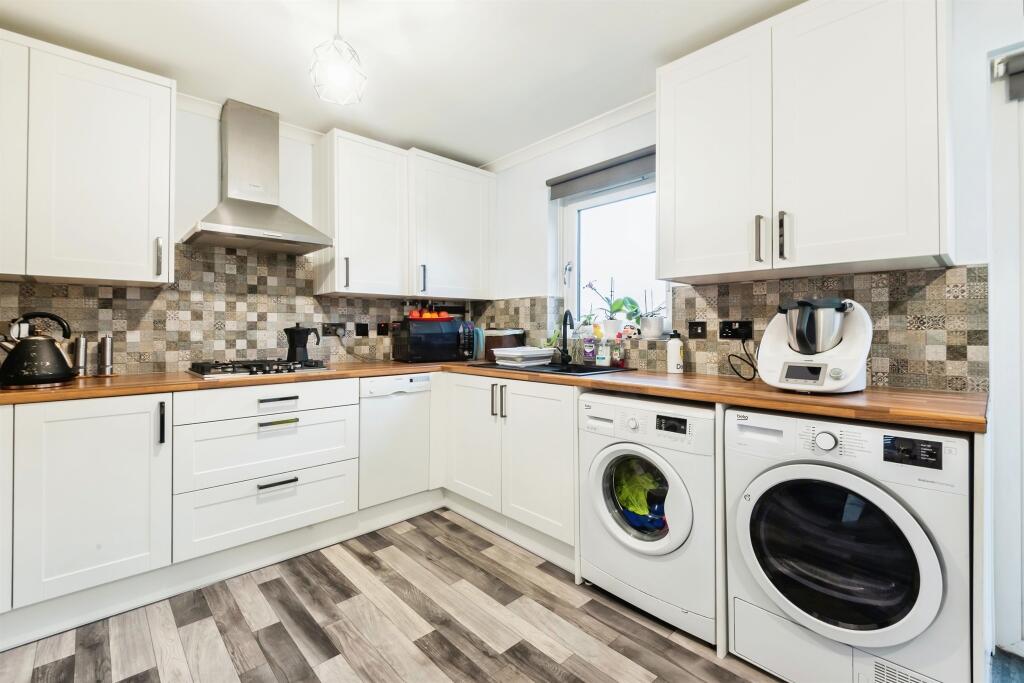 Additional image 9 of Clos Y Dolydd, Beddau, Pontypridd
