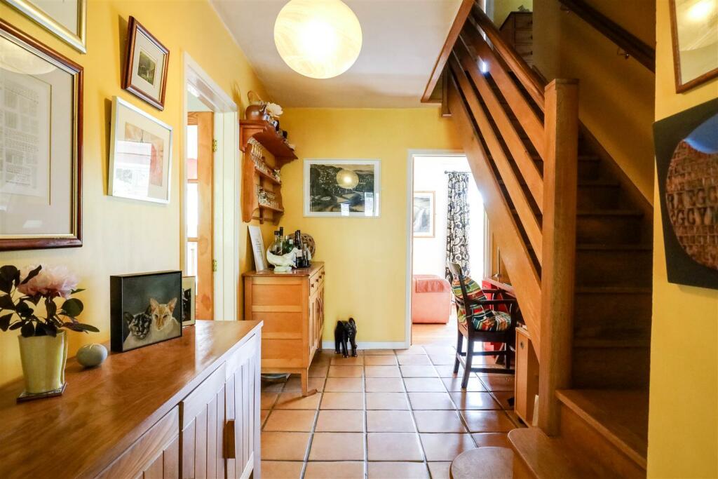 Additional image 4 of Tal Y Llyn, Castle Court, Llandough, Nr Cowbridge, Vale Of Glamorgan, CF71 7LZ