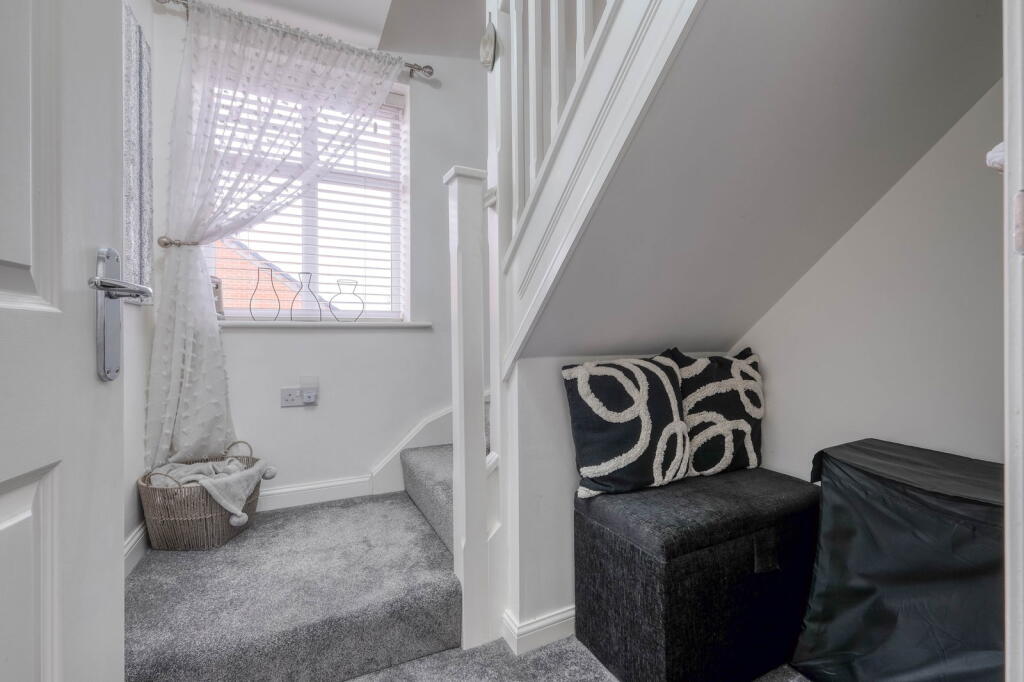 Additional image 12 of Harris Close, Greenlands, Redditch, B98 7PP