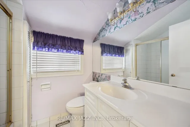 Additional image 16 of 55 Madras Cres