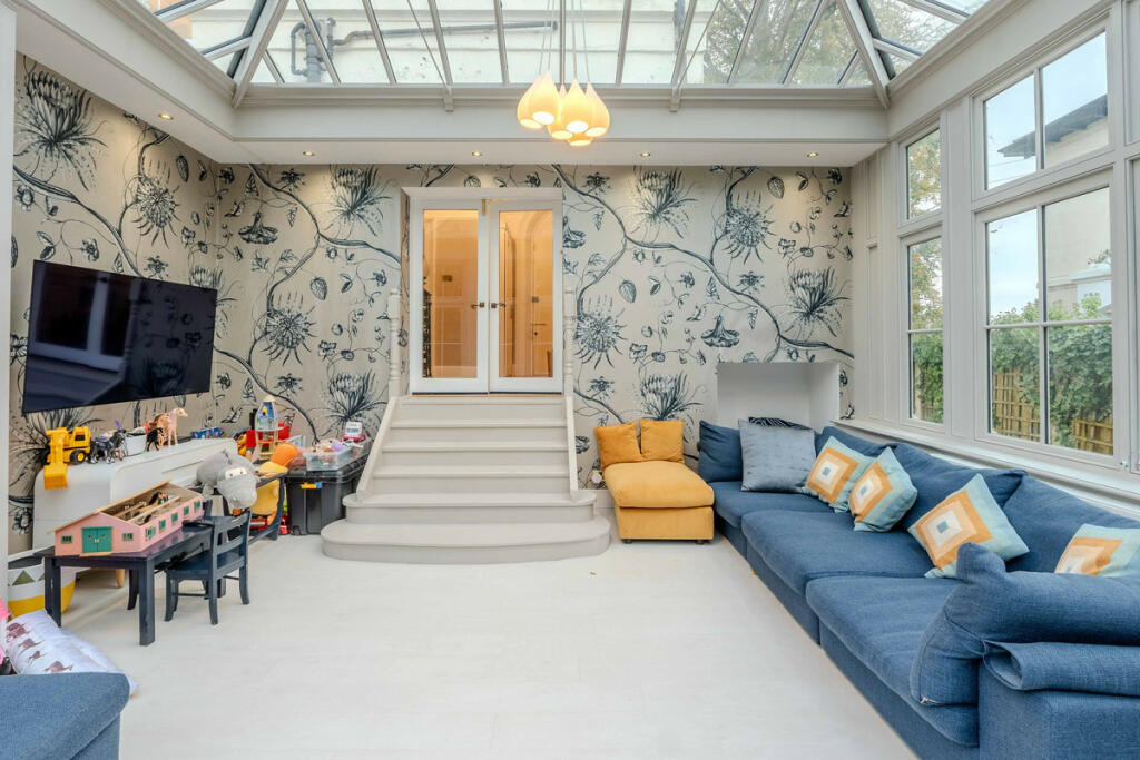 Additional image 19 of Columbia Road, Oxton, CH43 6