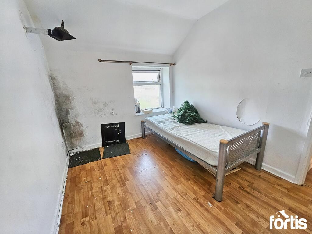 Additional image 9 of Commercial Street, Maesteg, CF34