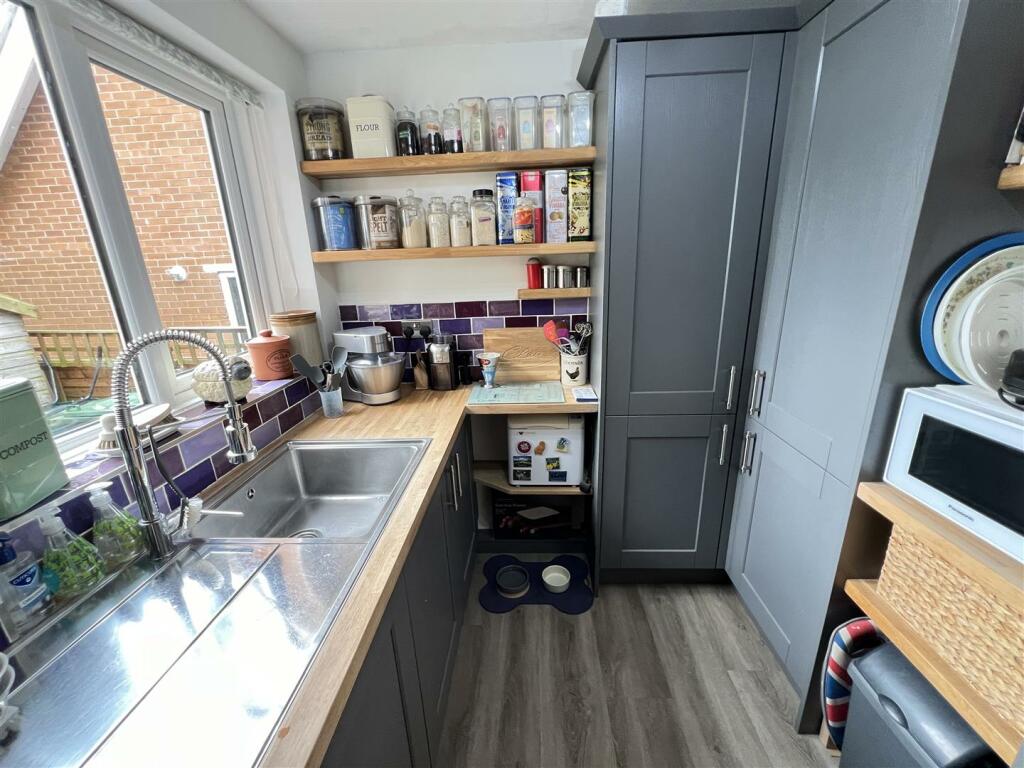 Additional image 18 of Cedarway, Gayton, Wirral