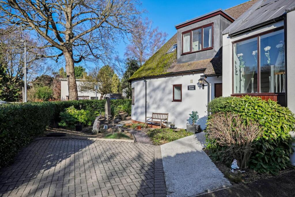 Additional image 15 of Spinney Drive, Great Shelford