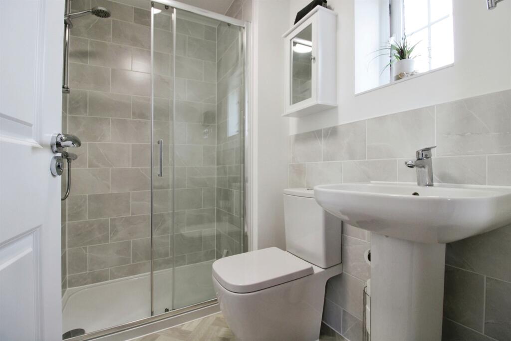 Additional image 7 of Rhodfa'r Hurricane, St. Athan, Barry