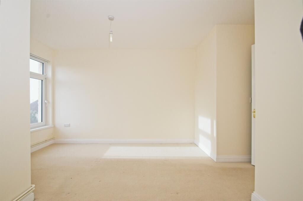 Additional image 13 of Lougher Gardens, Porthcawl