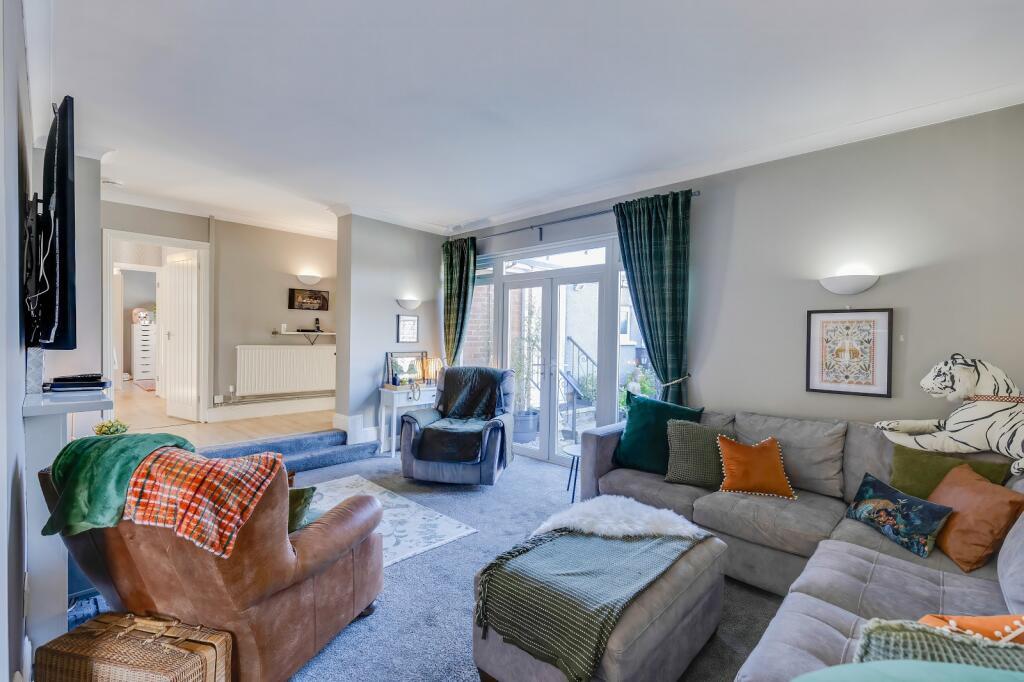 Additional image 3 of Conway Close, Dinas Powys, The Vale Of Glamorgan CF64 4PF