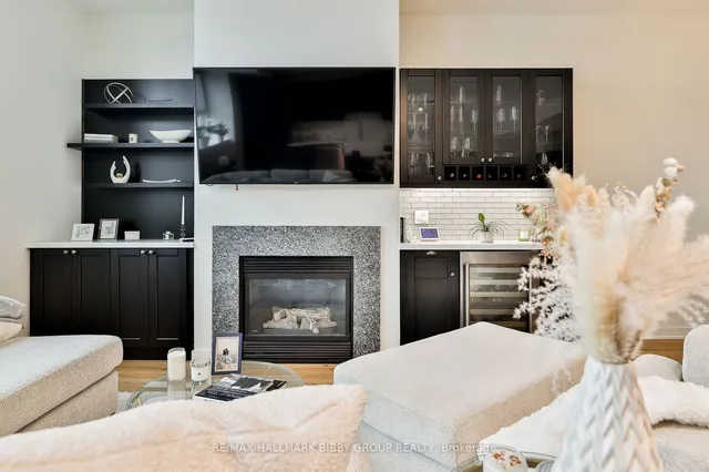 Additional image 3 of 155 Dalhousie St Unit 717