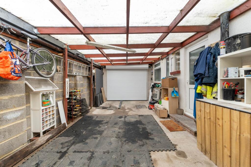 Additional image 22 of Vale Crescent, St Georges
