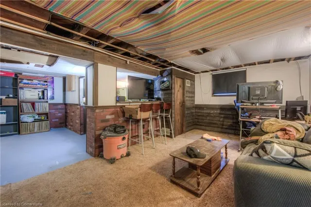 Additional image 37 of 55 Wellington St