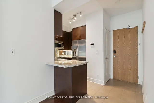 Additional image 9 of 1910 Lake Shore Blvd Unit LPH01