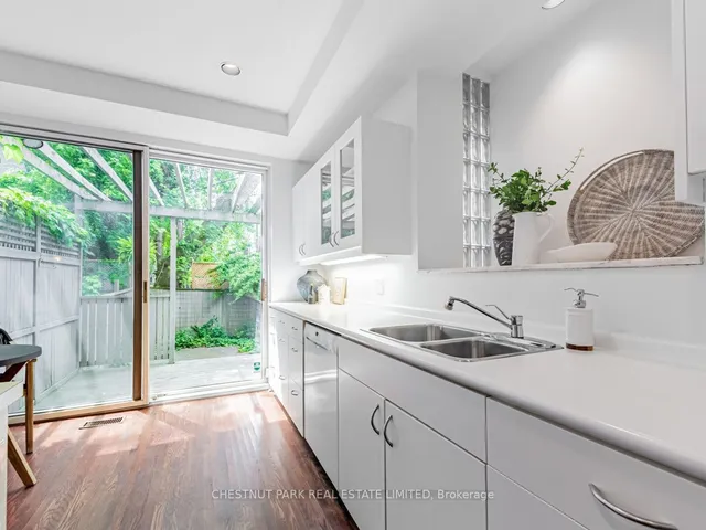 Additional image 8 of 39 Hillsboro Ave