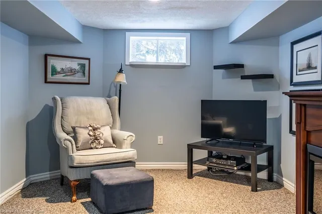 Additional image 32 of 120 Glenariff Dr