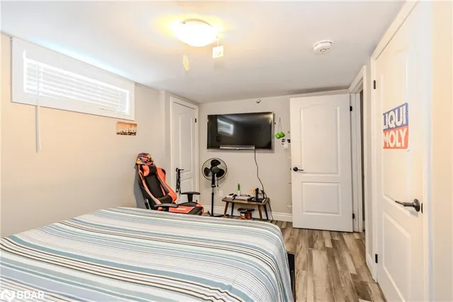 Additional image 24 of 55 Silver Aspen Cres