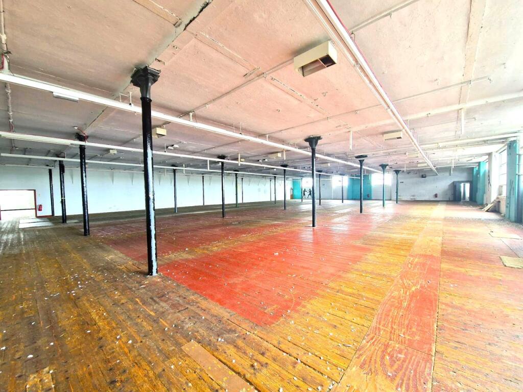 Additional image 5 of Unit 41, Brownlow Business Park, Tennyson Street, Bolton, BL1 3DX