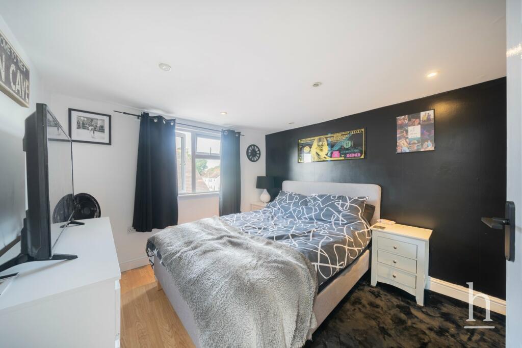 Additional image 16 of Mark Rake, Bromborough, CH62