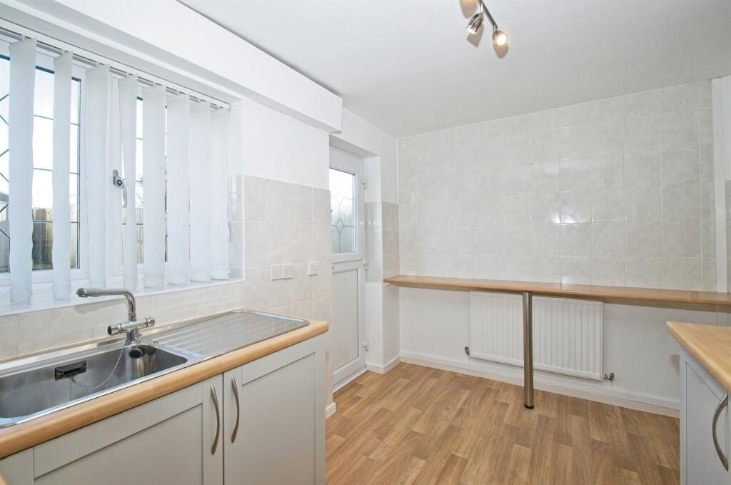 Additional image 4 of Davis Avenue, Bryncethin, Bridgend