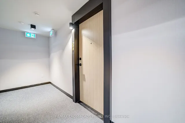 Additional image 34 of 36 Zorra St Unit 209