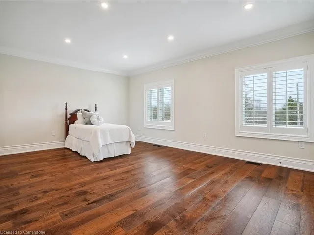 Additional image 43 of 861 Kirkwall Rd