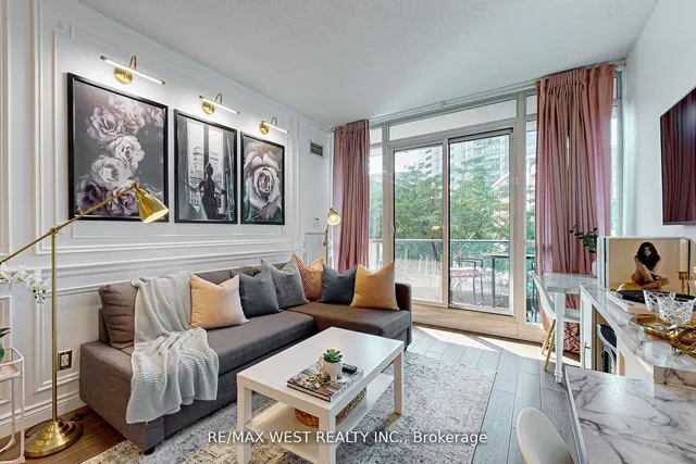 Additional image 2 of 209 Fort York Blvd Unit 355