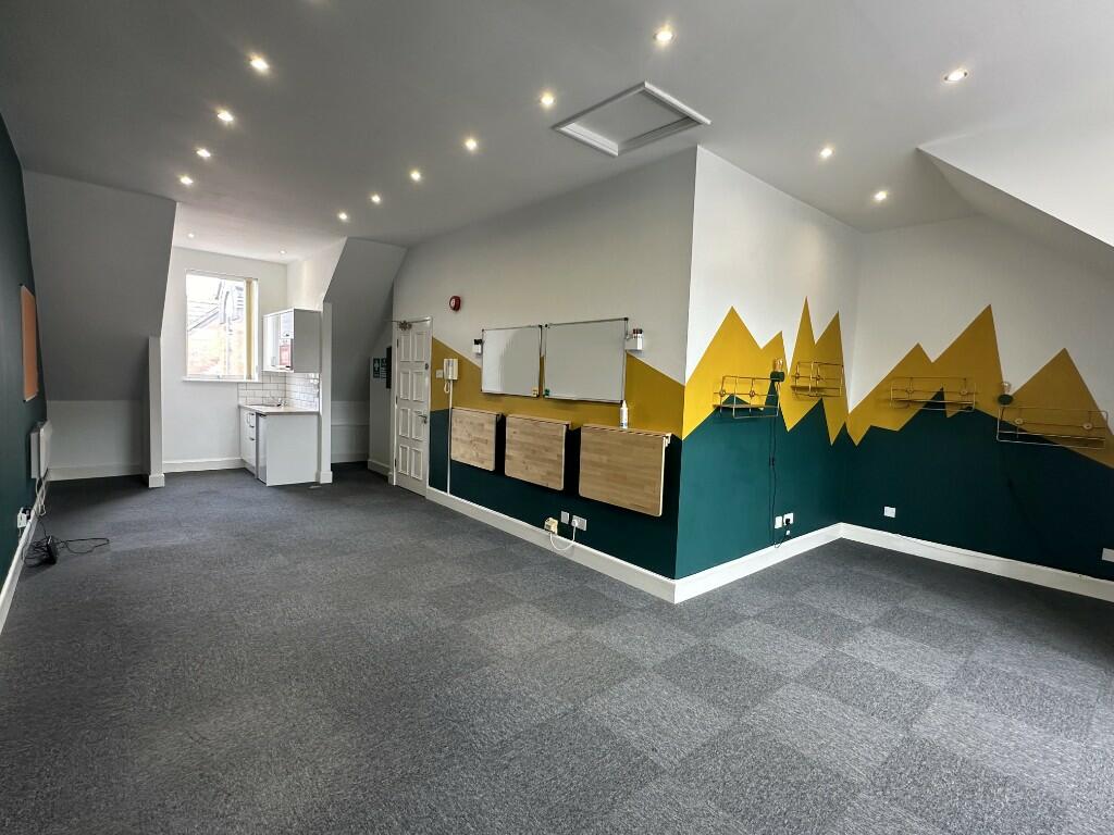 Additional image 4 of Second Floor, 4 Hunters Walk, Canal Street, Chester, CH1 4EB