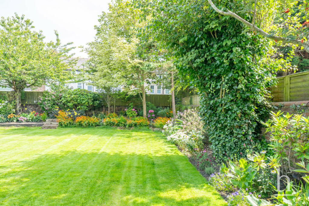 Additional image 36 of Meols Drive, Hoylake, CH47