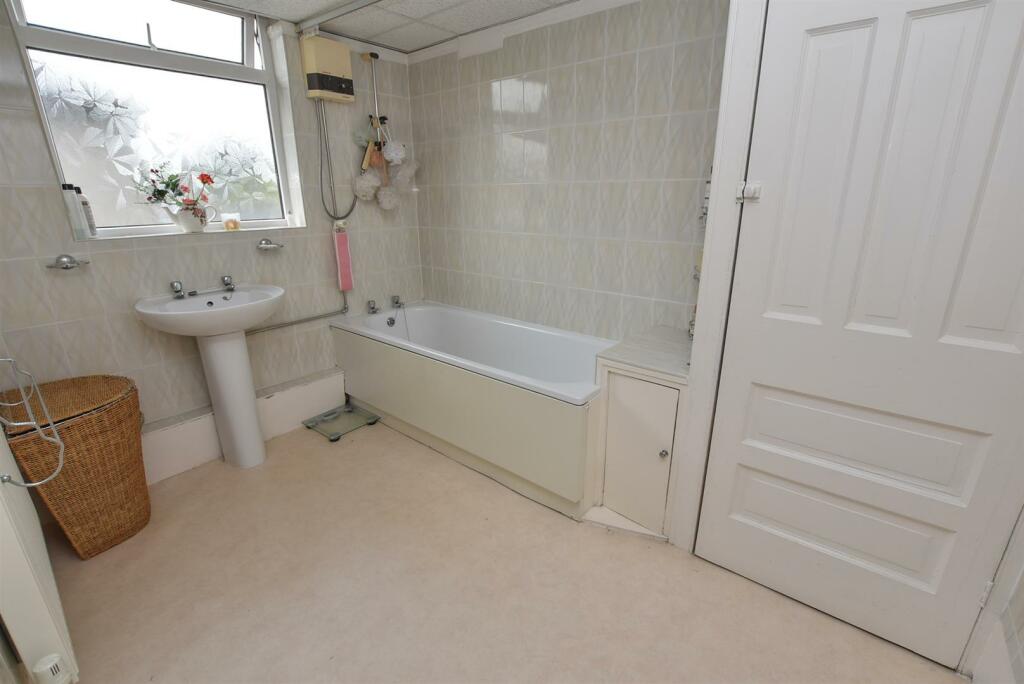 Additional image 11 of Morland Avenue, Bromborough, Wirral