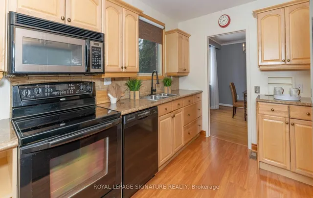 Additional image 12 of 45 Castledene Cres