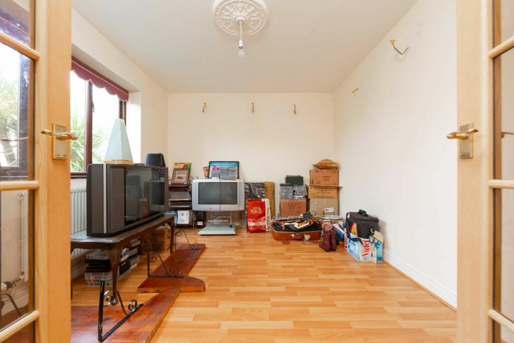 Additional image 5 of Shire Court, Quakers Yard, Treharris