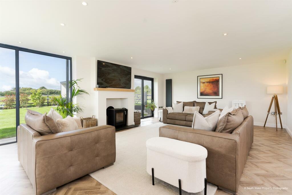 Additional image 11 of Sigingstone, Cowbridge