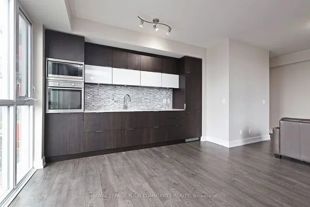 Additional image 13 of 318 Richmond St Unit 1212