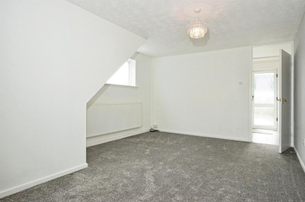 Additional image 3 of Cae Siwsan, Brackla, Bridgend