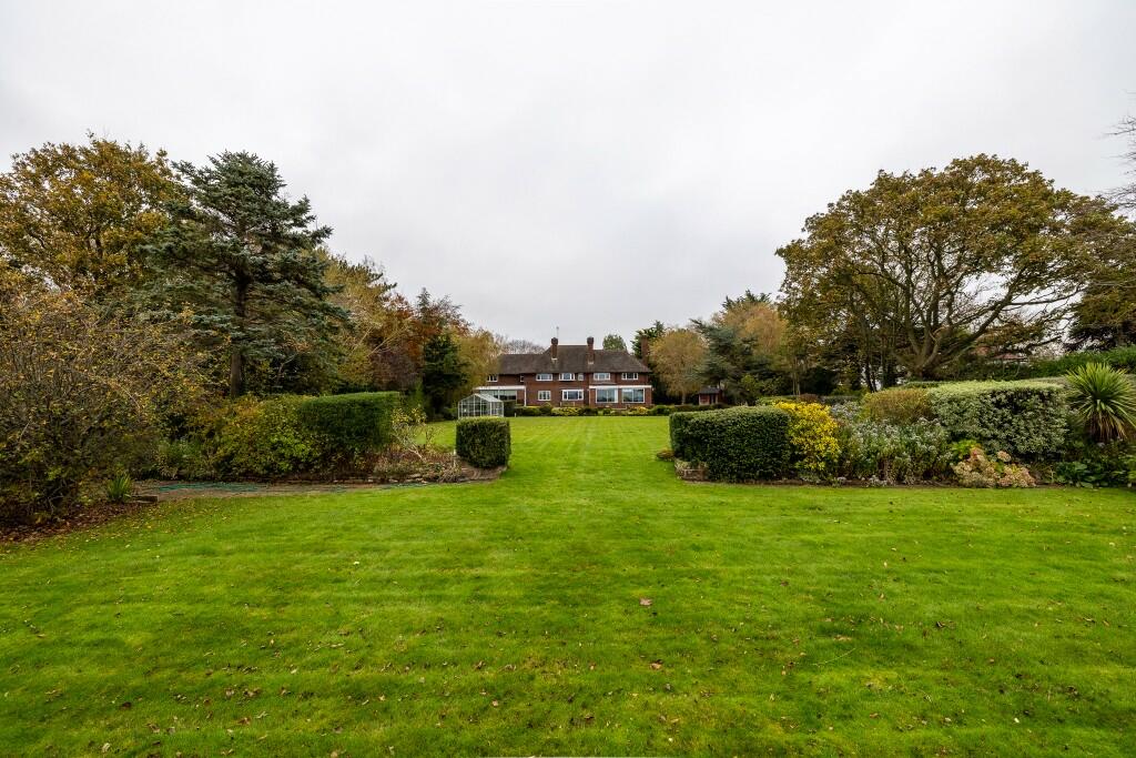 Additional image 14 of Links Hey Road, CH48