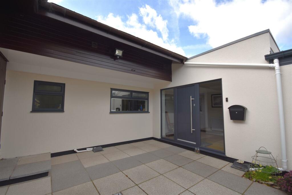 Additional image 25 of Hanns Hall Road, Neston, Cheshire