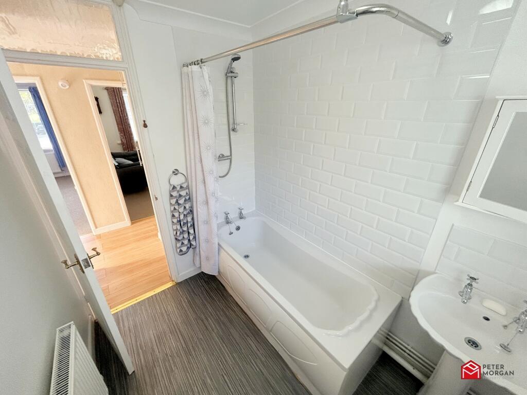 Additional image 7 of Parklands Road, Tonyrefail, Porth, Rhondda Cynon Taff. CF39 8PE