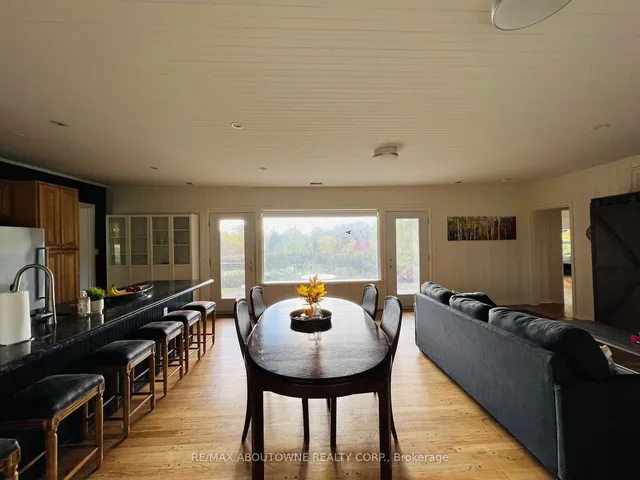 Additional image 12 of 8 Renwood Pl