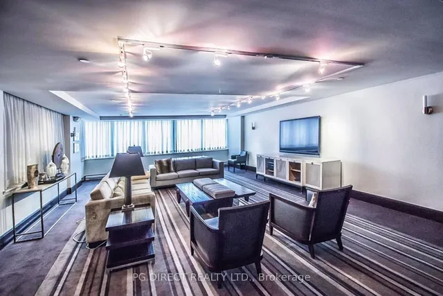 Additional image 15 of 438 King St Unit 604