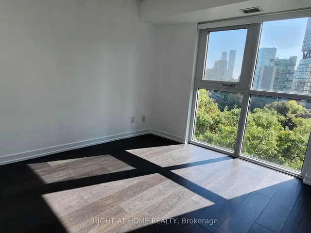 Additional image 4 of 219 Dundas St Unit 805