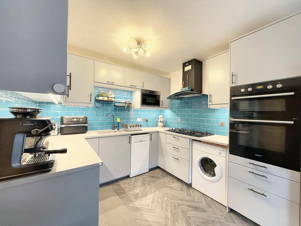 Additional image 6 of Meadowland Close, Caerphilly, CF83